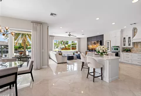 Kitchen - 2520 NE 35th St, Lighthouse Point, FL 33064 photo 1 of 5
