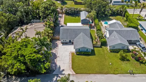 View/Area - 4994 SE Pine Knoll Way, Stuart, FL 34997 photo 7 of 10