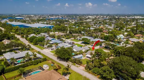 View/Area - 4994 SE Pine Knoll Way, Stuart, FL 34997 photo 9 of 10