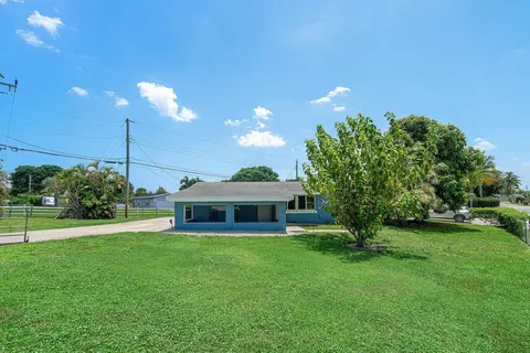 5134 Canal Rd, West Palm Beach, FL 33415