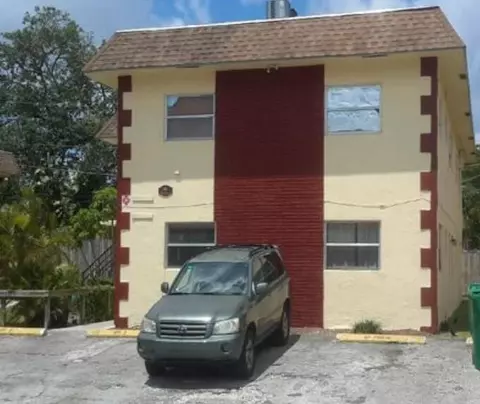 3811 SW 60th Ave #1-4, Davie, FL 33314