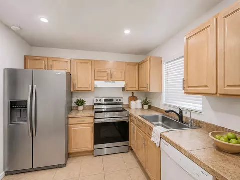 Kitchen - 3961 SE Dixie Ross St, Stuart, FL 34997 photo 4 of 5
