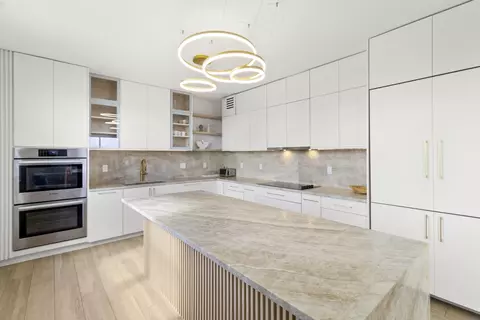 1865 S Ocean Dr #21C, Hallandale Beach, FL 33009
