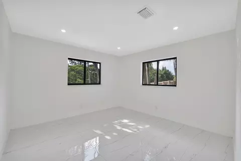 Bedroom - 3030 Arthur St, Hollywood, FL 33021 photo 5 of 6