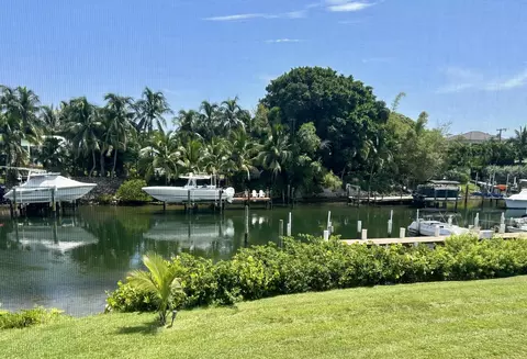 342 Southwind Dr, North Palm Beach, FL 33408