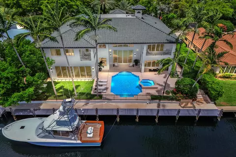 30 S Compass Dr, Fort Lauderdale, FL 33308