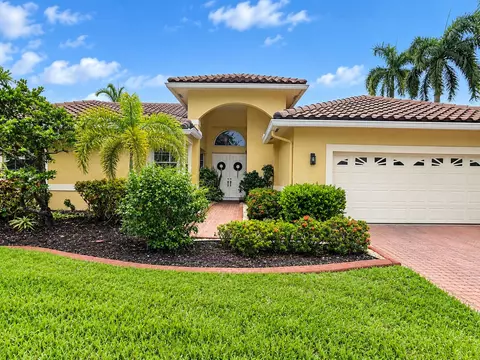 18301 NW 16th St, Pembroke Pines, FL 33029