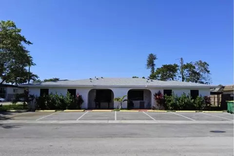 5201 NW 18th Ct, Lauderhill, FL 33313
