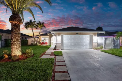 533 NE 1st Ave, Deerfield Beach, FL 33441