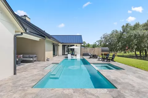 Exterior - 1955 SE 137th Way, Okeechobee, FL 34974 photo 9 of 15