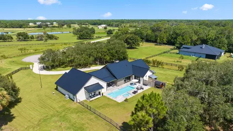 View/Area - 1955 SE 137th Way, Okeechobee, FL 34974 photo 3 of 7