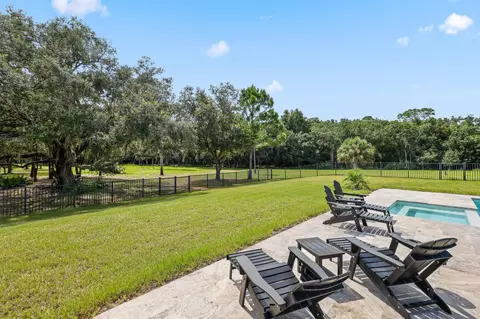 Exterior - 1955 SE 137th Way, Okeechobee, FL 34974 photo 12 of 15