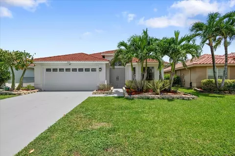 1820 S Club Dr, Wellington, FL 33414