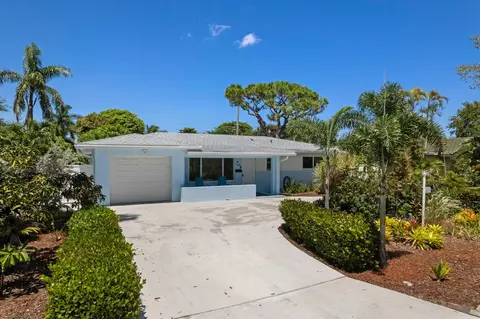 1451 SE 5th St, Deerfield Beach, FL 33441