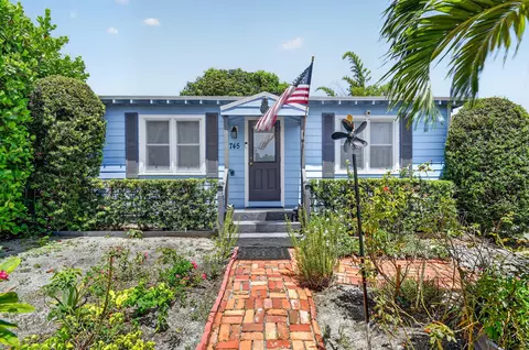 745 Talladega St, West Palm Beach, FL 33405