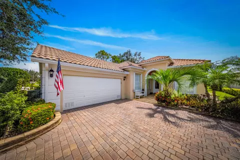 10811 SW Candlewood Rd, Port Saint Lucie, FL 34987