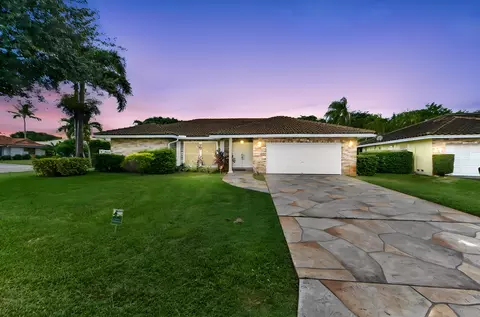 7123 NW 42nd Ct, Coral Springs, FL 33065