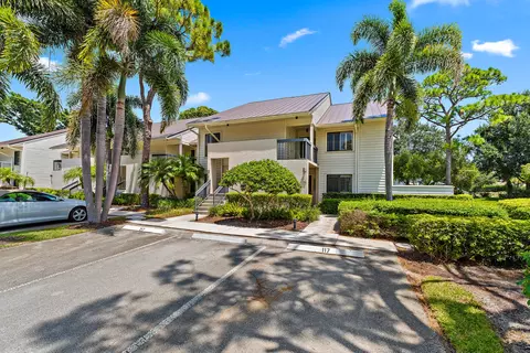 Other - 6433 SE Brandywine Ct UNIT 217, Stuart, FL 34997 photo 4 of 9