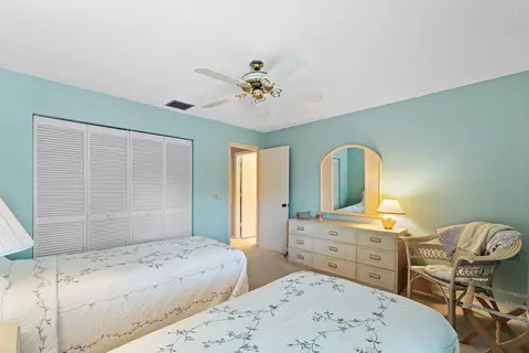 Bedroom - 6433 SE Brandywine Ct UNIT 217, Stuart, FL 34997 photo 6 of 6