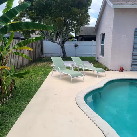 Exterior - 6374 Robinson St, Jupiter, FL 33458 photo 8 of 15