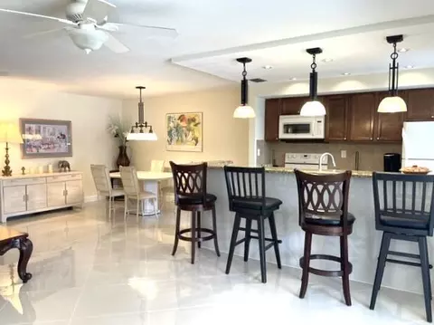 1315 High Point Way SE #B, Delray Beach, FL 33445