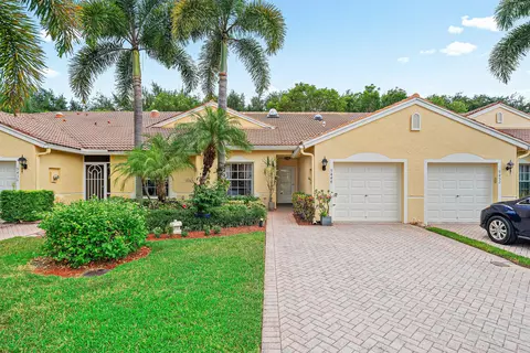 9444 Swansea Ln, West Palm Beach, FL 33411