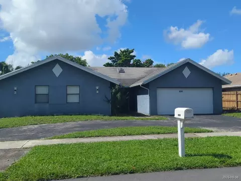 8250 NW 52nd St, Lauderhill, FL 33351