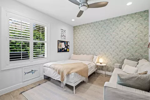 Bedroom - 2815 Hampton Cir E, Delray Beach, FL 33445 photo 2 of 4