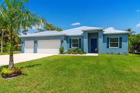 Exterior - 2070 NW Pine Tree Way, Stuart, FL 34994 photo 1 of 11