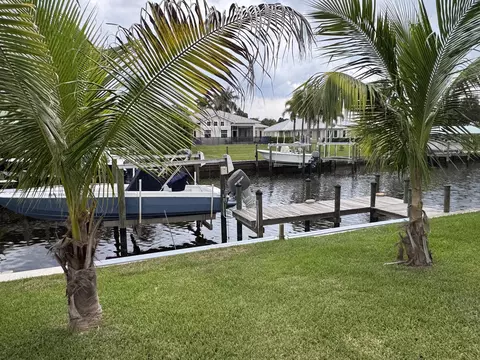Exterior - 2070 NW Pine Tree Way, Stuart, FL 34994 photo 2 of 11