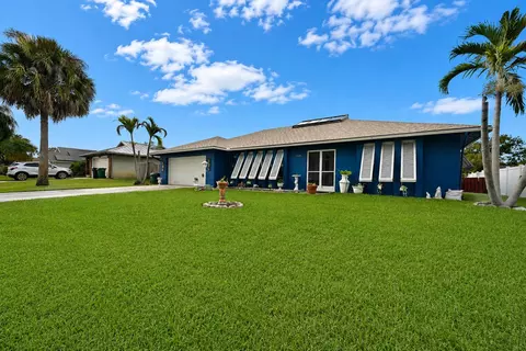 1229 SW Cynthia St, Port Saint Lucie, FL 34983