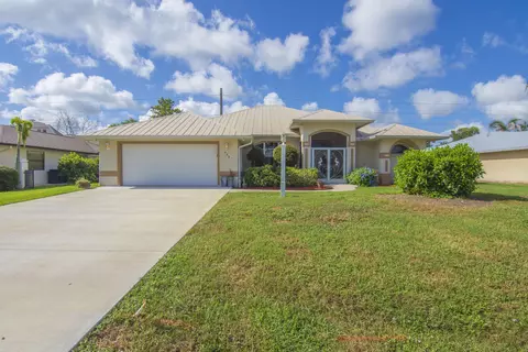 488 Arbor St, Sebastian, FL 32958