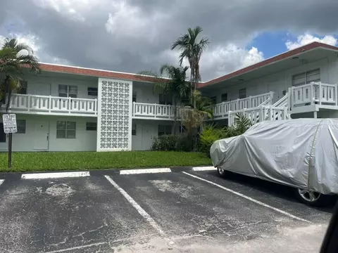 1400 NW 43rd Ter #206, Lauderhill, FL 33313