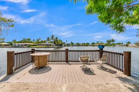 4221 NE 16th Ave, Oakland Park, FL 33334
