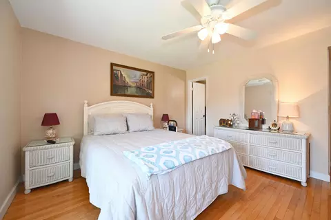 Bedroom - 1100 E Indiantown Rd #113, Jupiter, FL 33477 photo 1 of 2