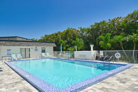 Exterior - 1100 E Indiantown Rd #113, Jupiter, FL 33477 photo 7 of 8