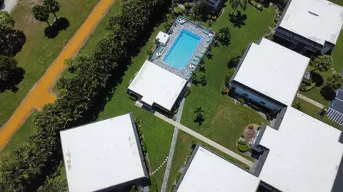 View/Area - 1100 E Indiantown Rd #113, Jupiter, FL 33477 photo 2 of 8