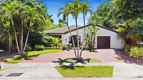 1230 Taylor St, Hollywood, FL 33019