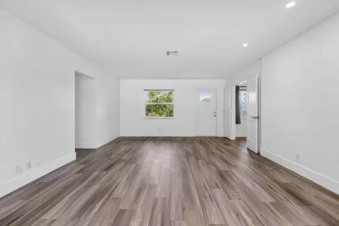 Living - 364 Venus Ave, Tequesta, FL 33469 photo 6 of 12