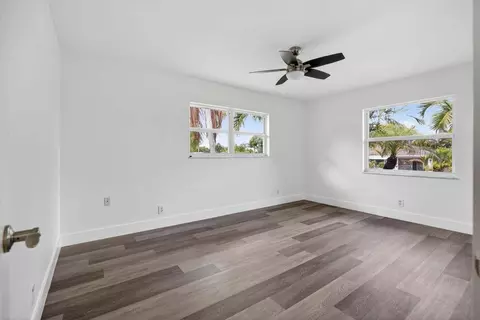Bedroom - 364 Venus Ave, Tequesta, FL 33469 photo 5 of 7