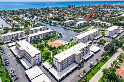 911 Gardenia Dr #249, Delray Beach, FL 33483