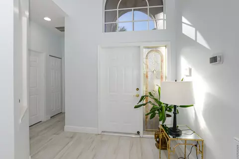 Entry Way - 1039 SE Westminster Pl, Stuart, FL 34997 photo 1 of 2