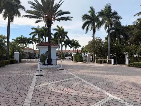 106 Villa Cir #106, Boynton Beach, FL 33435