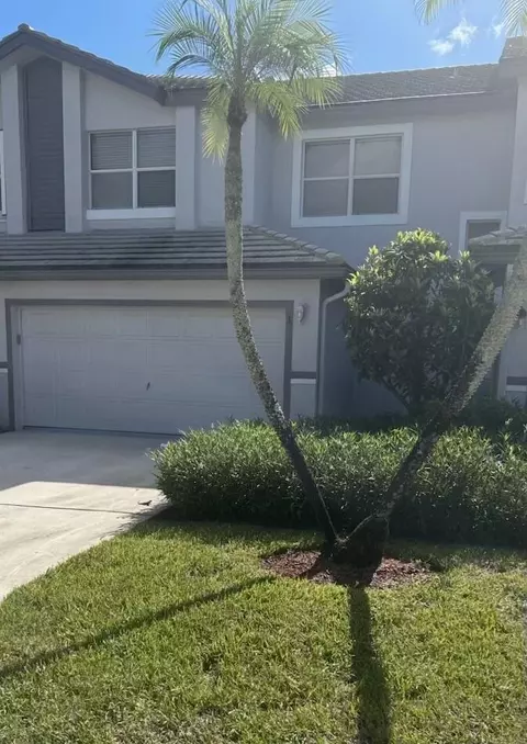 7680 Stone Harbour Dr #3, Lake Worth, FL 33467
