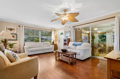 Living - 2330 SE Madison St, Stuart, FL 34997 photo 1 of 3