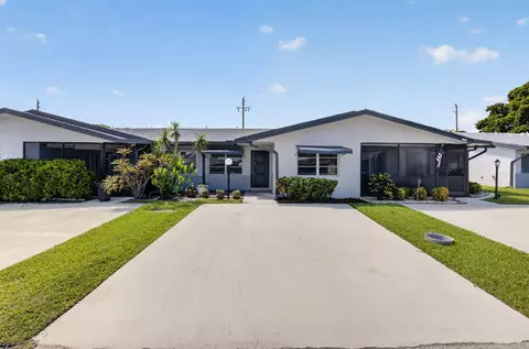 5790 Wanda Ln, Delray Beach, FL 33484