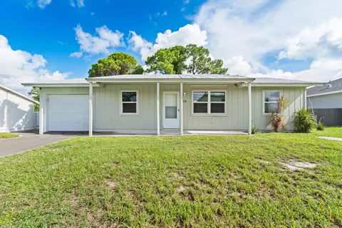209 SW Chapman Ave, Port Saint Lucie, FL 34984