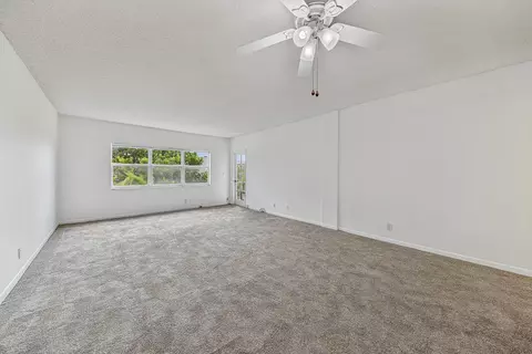 6731 Cypress Rd UNIT 402, Plantation, FL 33317