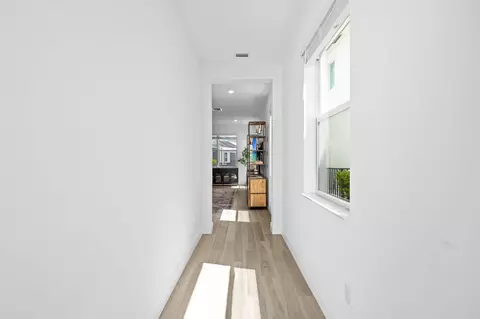 Entry Way - 1131 Verde Ct, Lighthouse Point, FL 33064 photo 2 of 2
