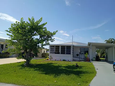 2788 SW Thunderbird Trl, Stuart, FL 34997 photo 5